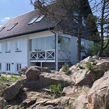 別荘 Idyllic House With Cliff Formations And Ocean View