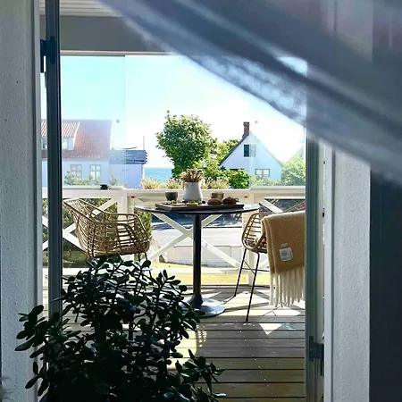 Idyllic House With Cliff Formations And Ocean View 別荘