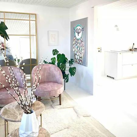 Idyllic House With Cliff Formations And Ocean View * アリンエ
