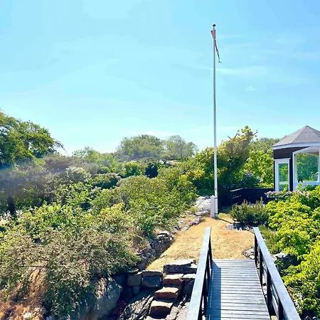 別荘 Idyllic House With Cliff Formations And Ocean View アリンエ
